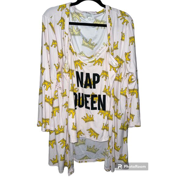 Mentally Exhausted 'Nap Queen' Pink Crown Sleep Pajama Shirt + Robe Size Large - Picture 1 of 7